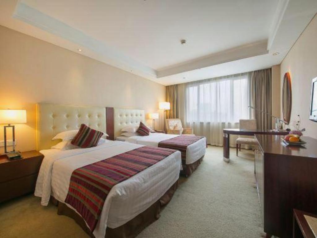 Maison New Century Hotel Ningbo Exterior photo