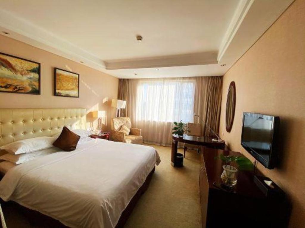 Maison New Century Hotel Ningbo Exterior photo