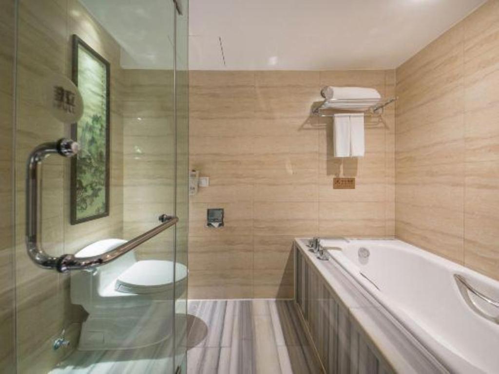 Maison New Century Hotel Ningbo Exterior photo